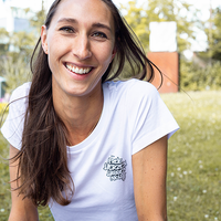 Konstantin Music WMNS "FHHN" Tee (White) - Priba Printworks