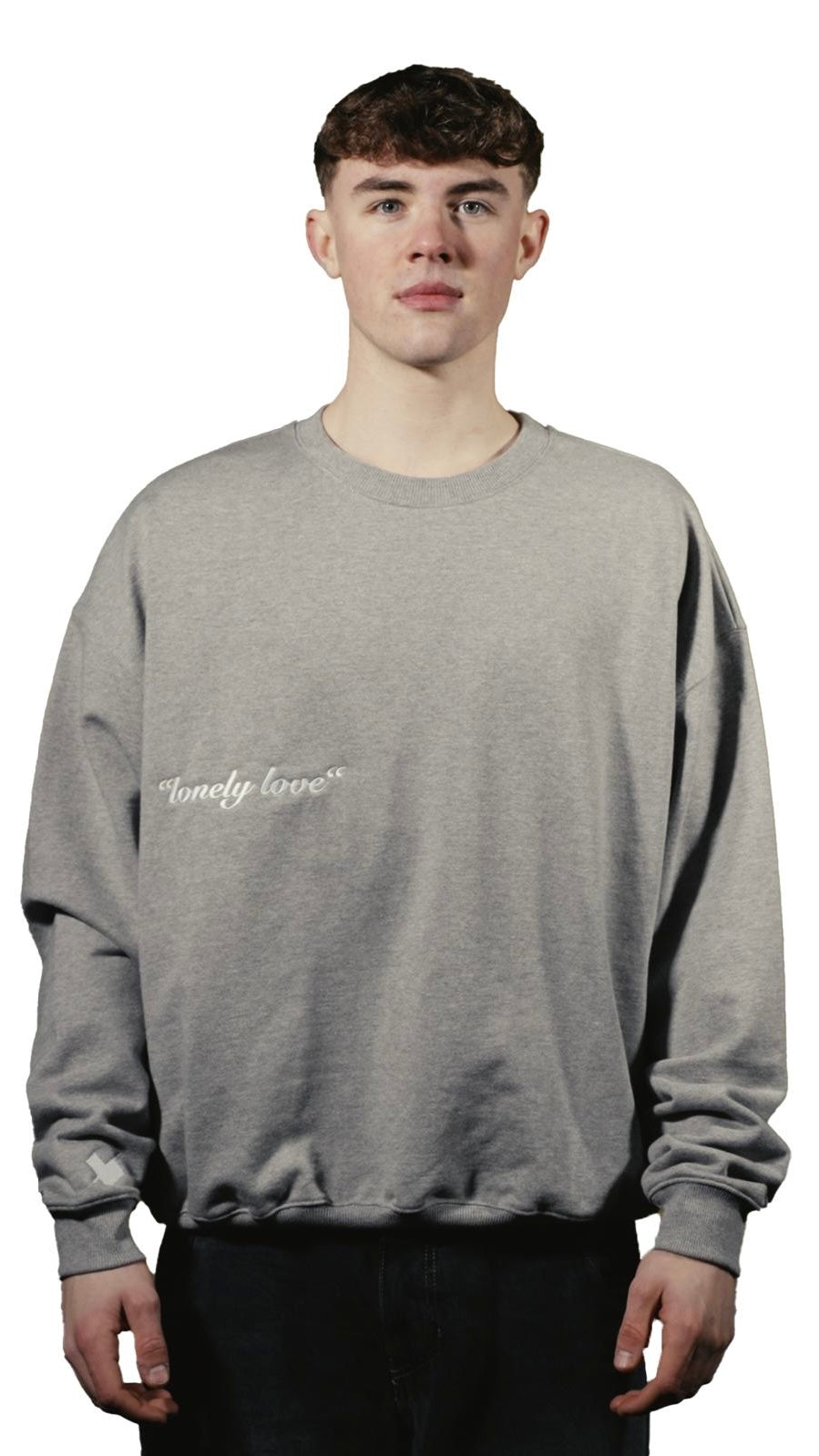 Lonely Løve Crewneck „lonely løve“